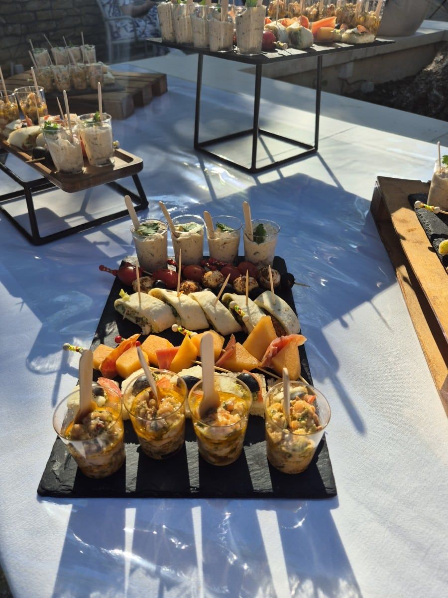 Lecomte Traiteur plateau bouchées pour mariage